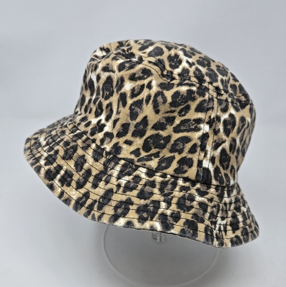 URBAN OUTFITTERS UO-76 COTTON BUCKET HAT LOT OF 3 QUILTED CHEETAH SNAKE WOMEN OS - Picture 14 of 16